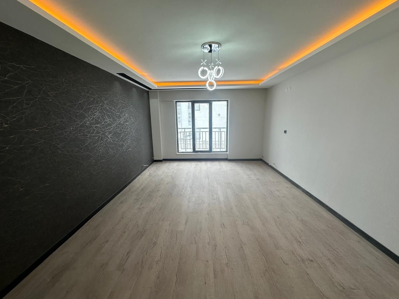 Property Gallery Image