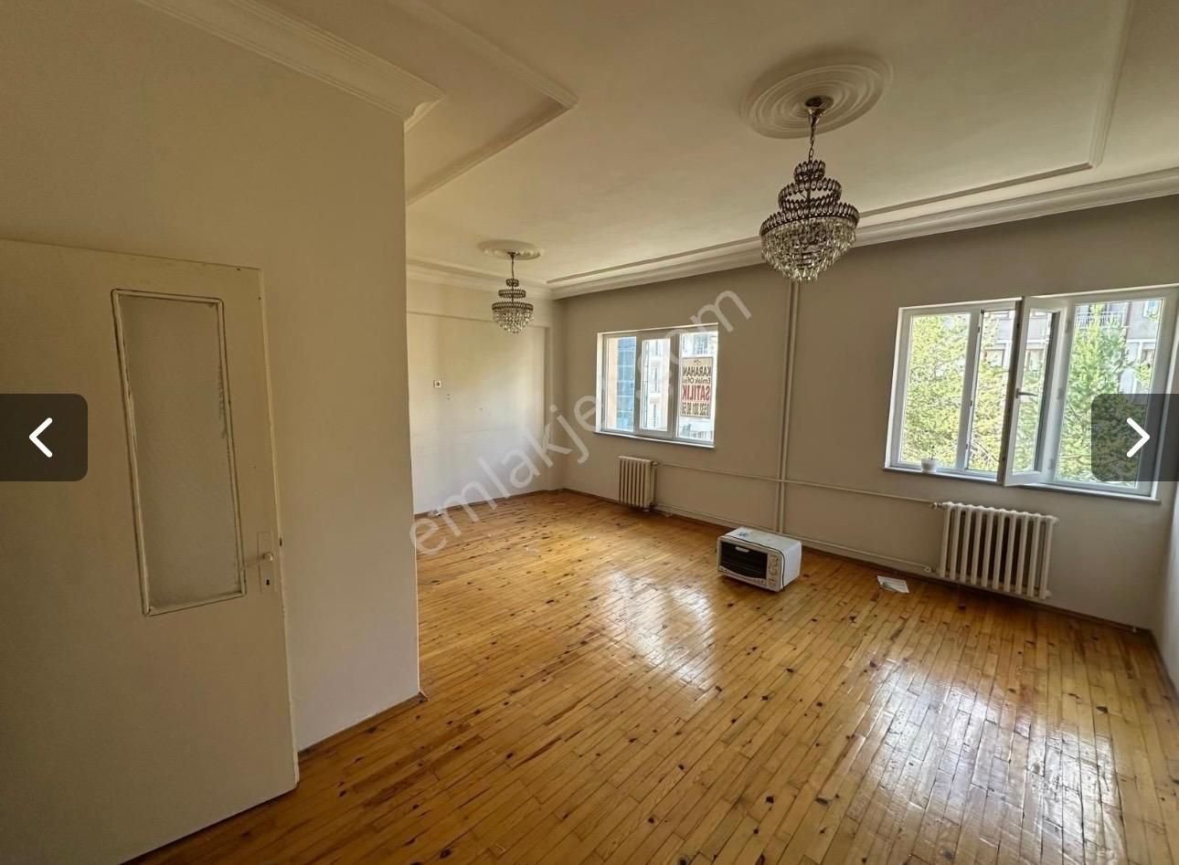 Property Gallery Image