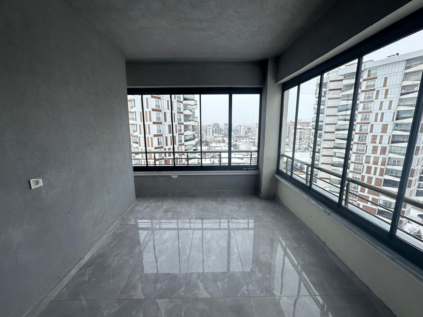 Property Gallery Image