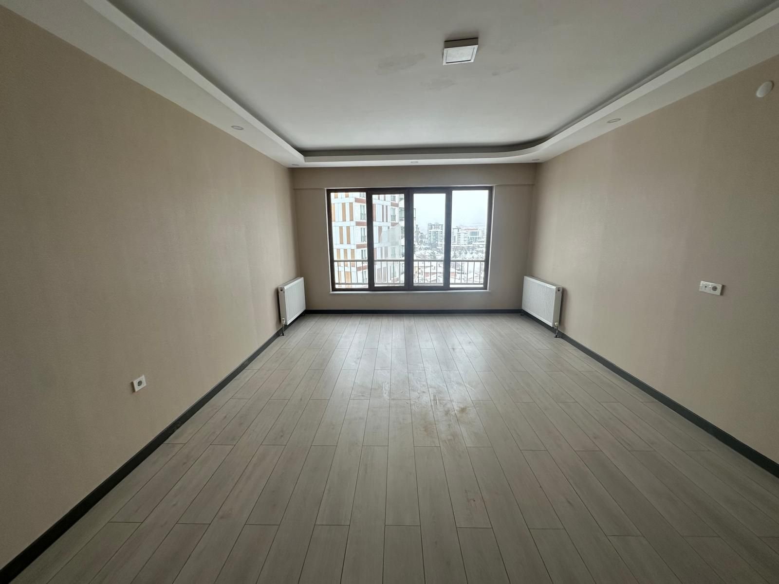 Property Gallery Image