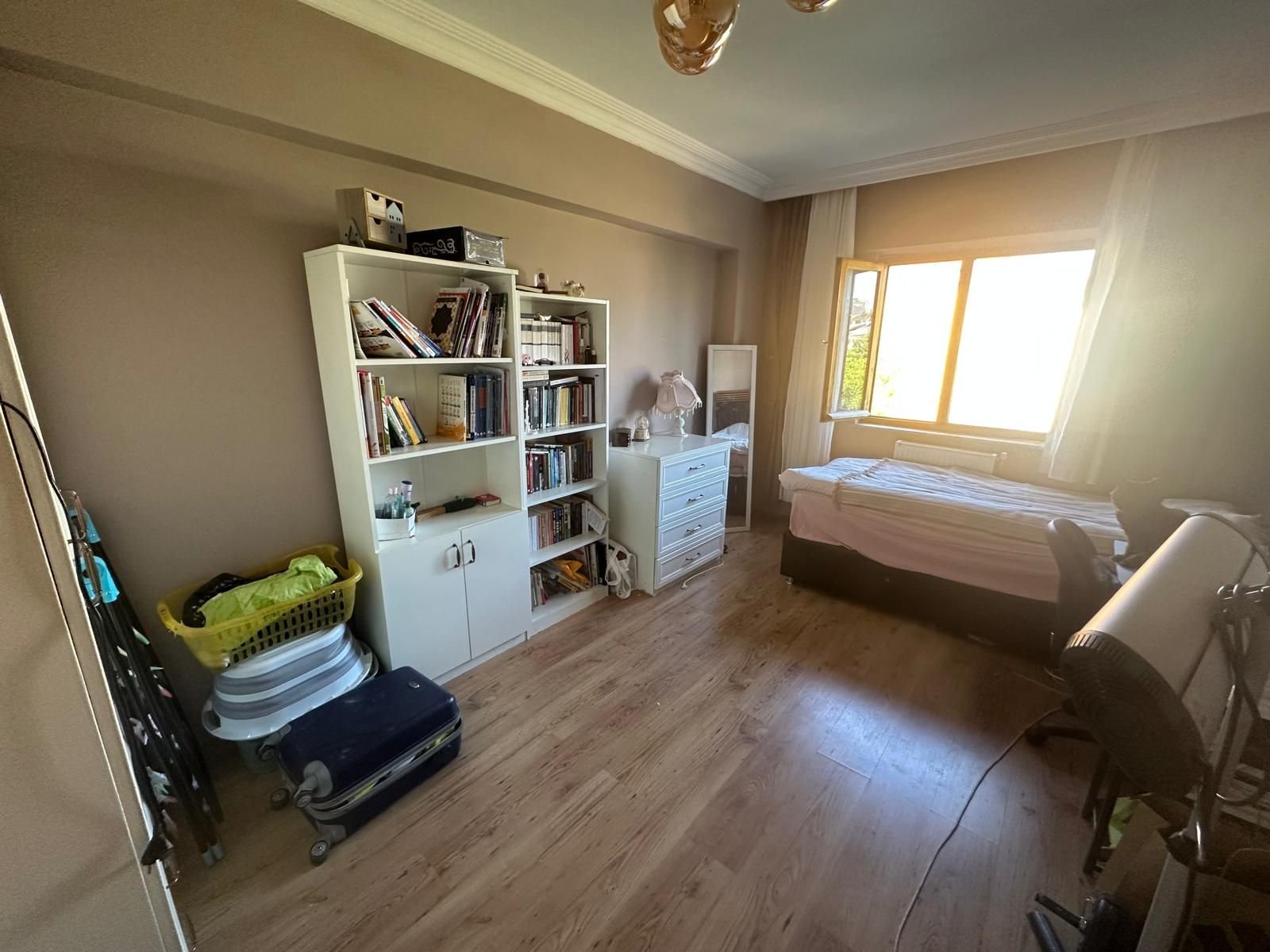 Property Gallery Image
