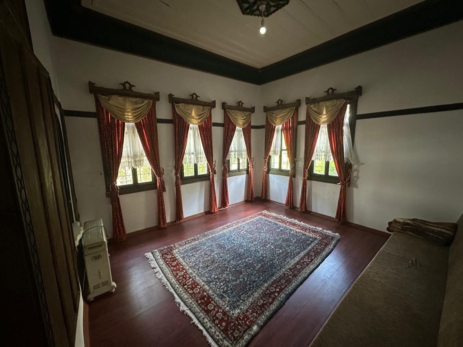 Property Gallery Image