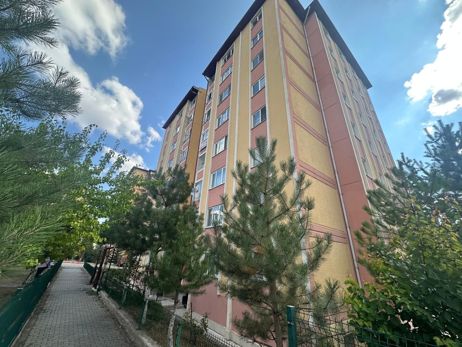 Property Gallery Image