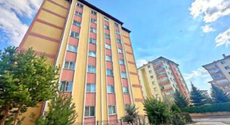 ⏩KARAHAN EMLAK’TAN CUMHURIYET ÜNİVERSİTESİ TOKİ’DE ÇOK ACİL UYGUN FİYATA SATILIK DAİRE ⏩3 + 1 BRÜT 135 NET 120 M² ⏩ÜÇ CEPHELİ GÜNEŞ İÇERİSİNDE KESİNLİKLE ISINMA PROBLEMI YOK ⏩MERKEZI SISTEM DOĞAL GAZ ⏩ÇİFT ASANSÖR , ARA KAT ⏩CUMHURİYET ÜNİVERSİTESİNE TÜM MARKETLERE YÜRÜME MESAFESİNDE ⏩KARAHAN EMLAK ⏩HÜSEYIN KARAHAN ⏩0 532 301 90 58