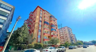 Mehmet Akif Ersoy’da Cadde Üzeri 3+1 Satılık Daire